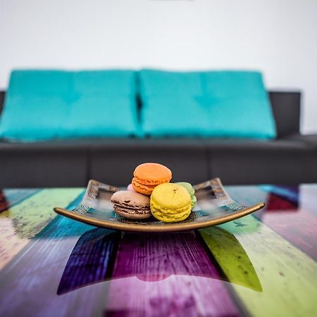 Oasis By The Sea - Summerland Apartment Mamaia Kültér fotó